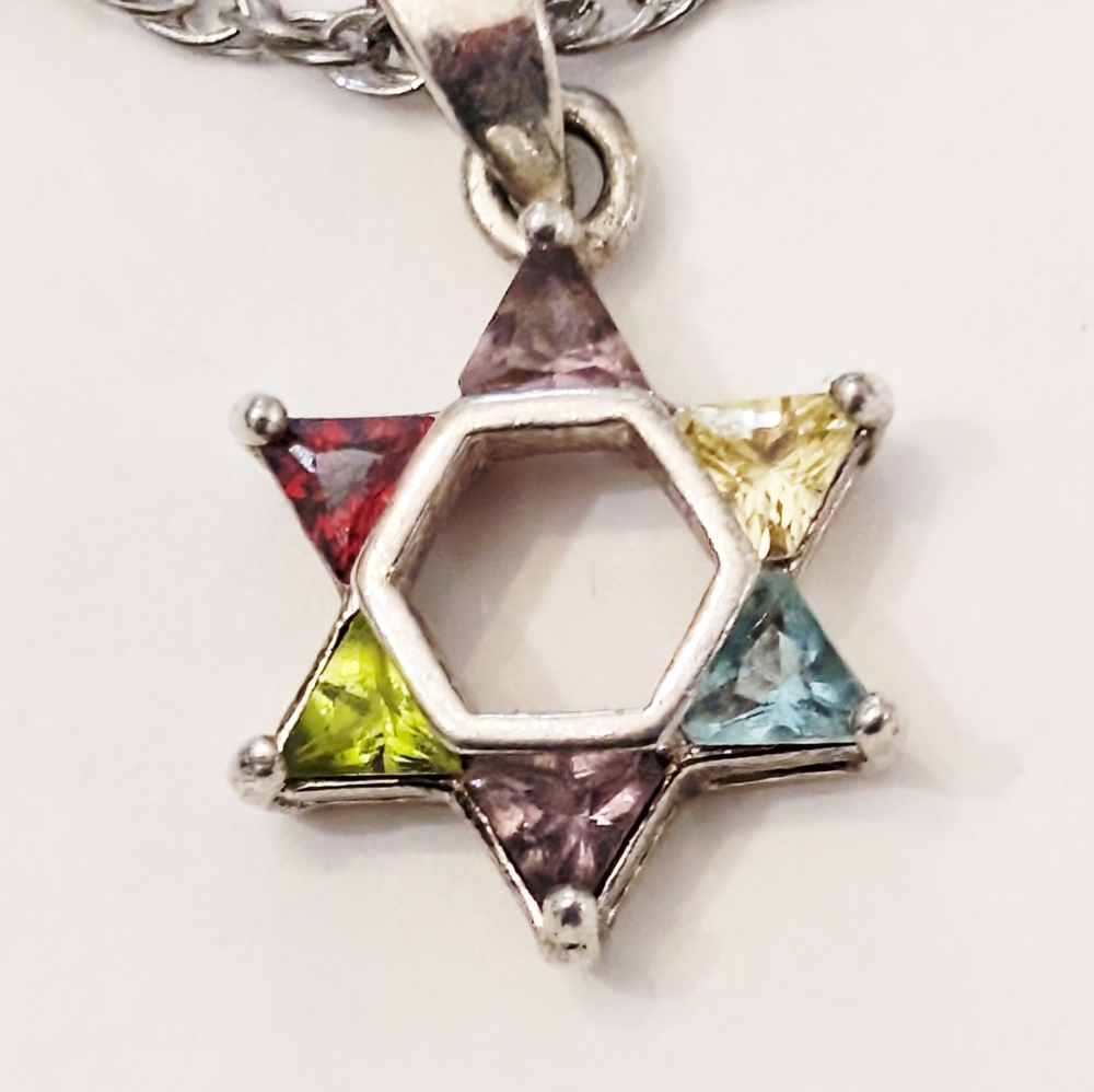 Vintage Y2K Multi-Gemstone Sterling Silver Star of David Pendant Necklace